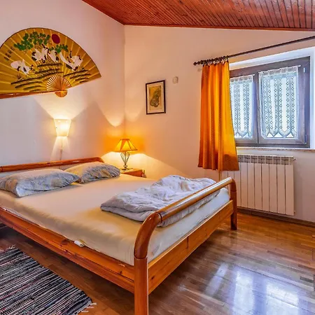 Apartment Lovely In With Wifi